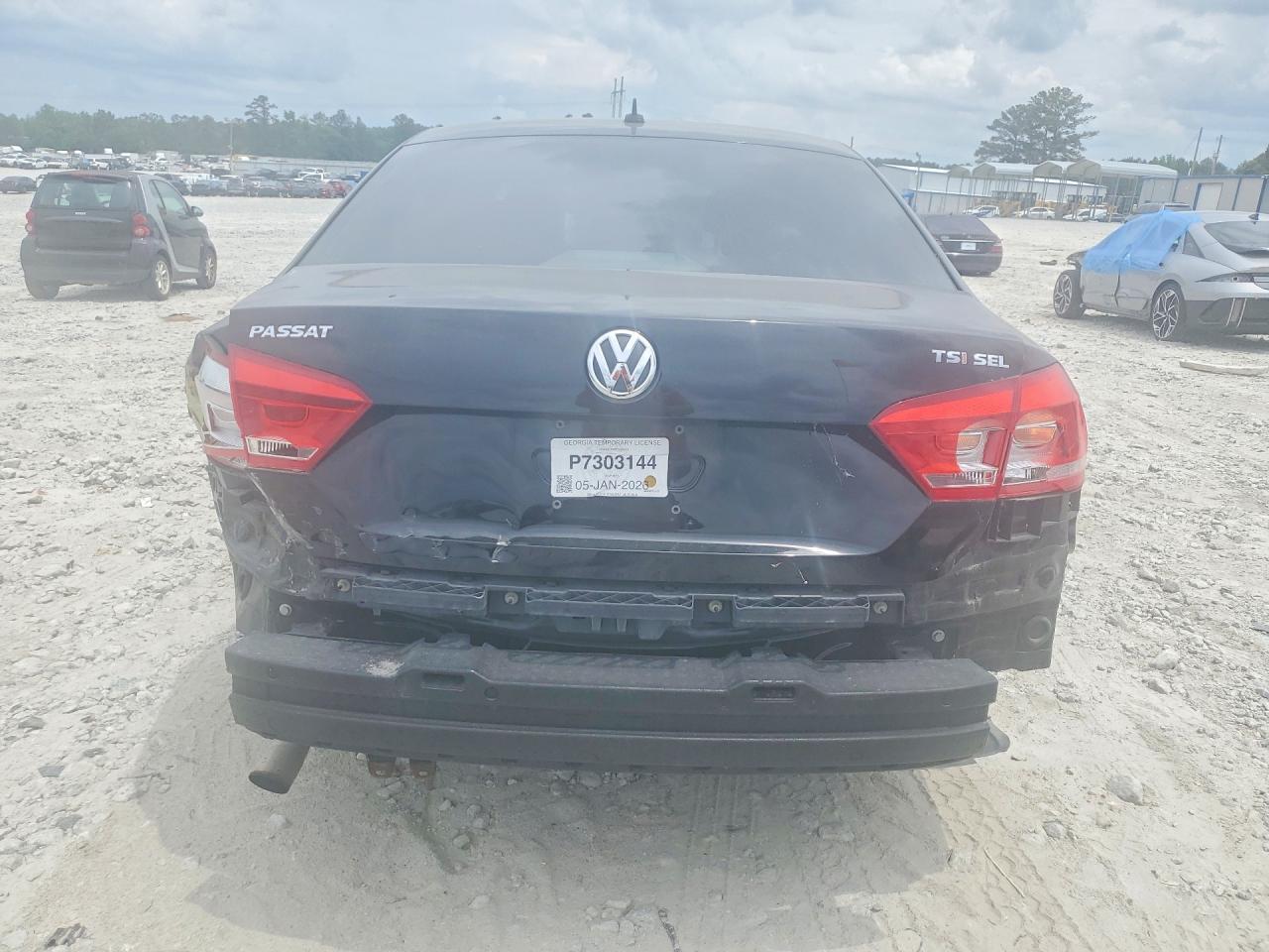 2015 Volkswagen Passat S - Image 6