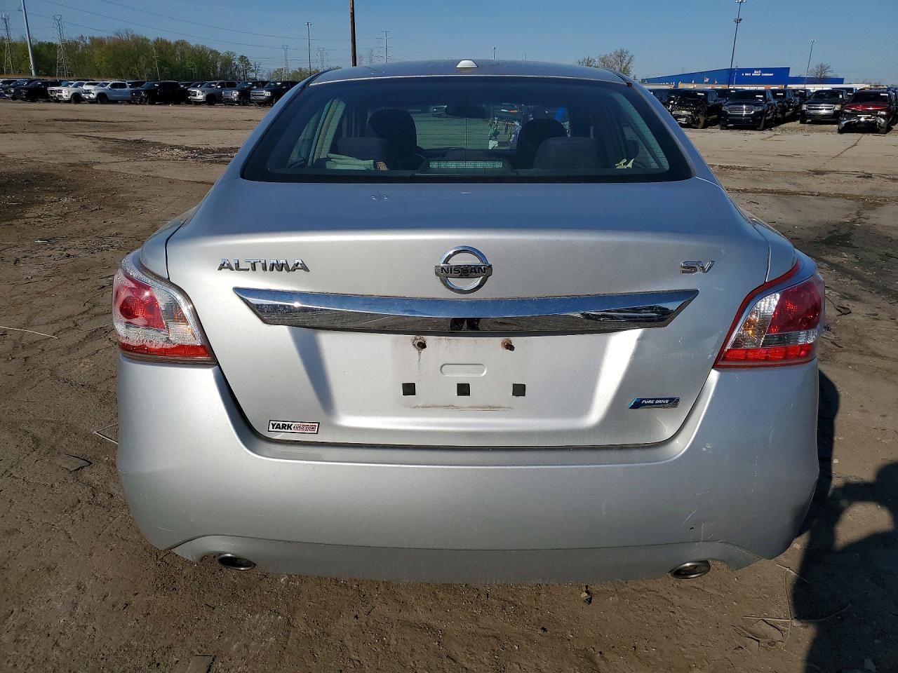 2013 Nissan Altima 2.5 - Image 6