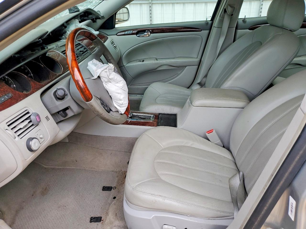2008 Buick Lucerne Cxl - Image 7