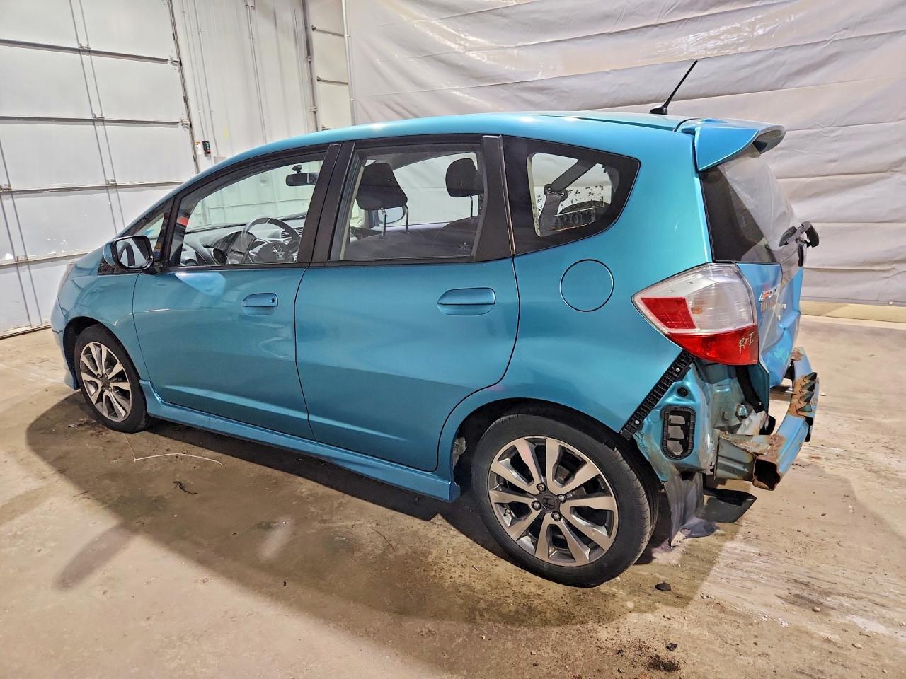 2013 Honda Fit Sport - Фото 2