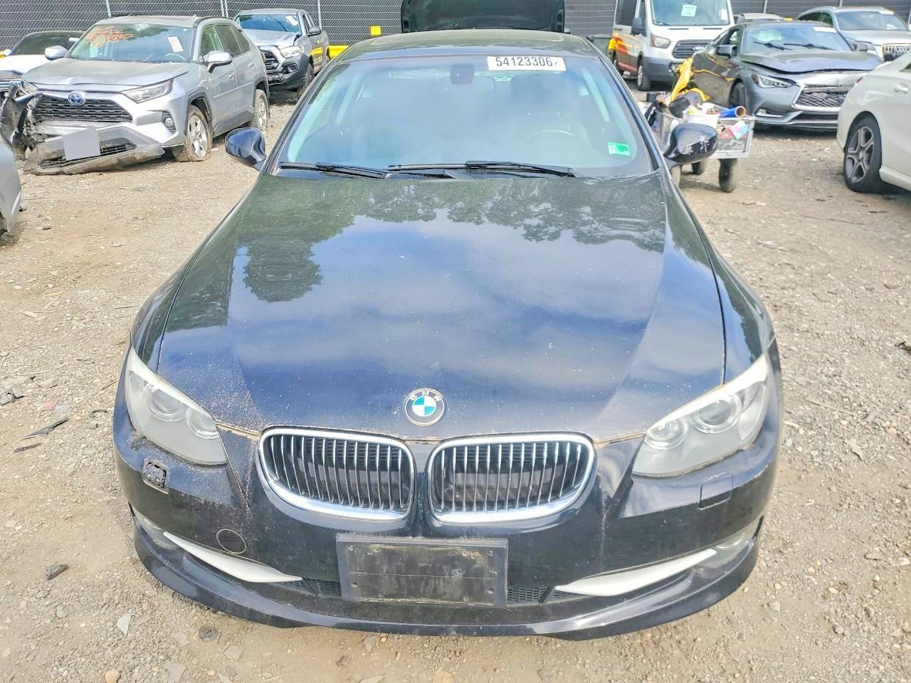 2011 BMW 335 Xi - Фото 5