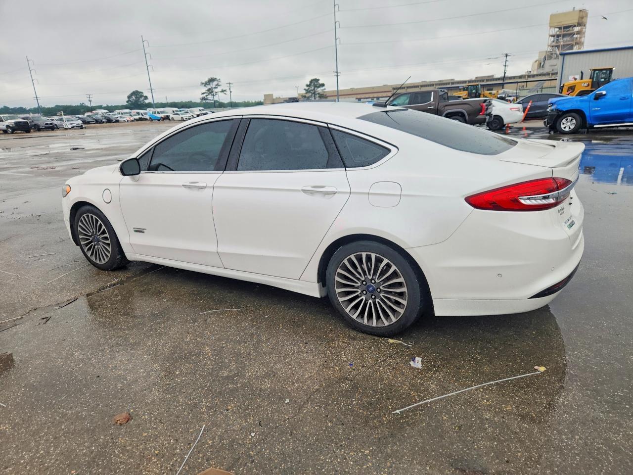 2017 Ford Fusion Titanium Phev - Фото 2