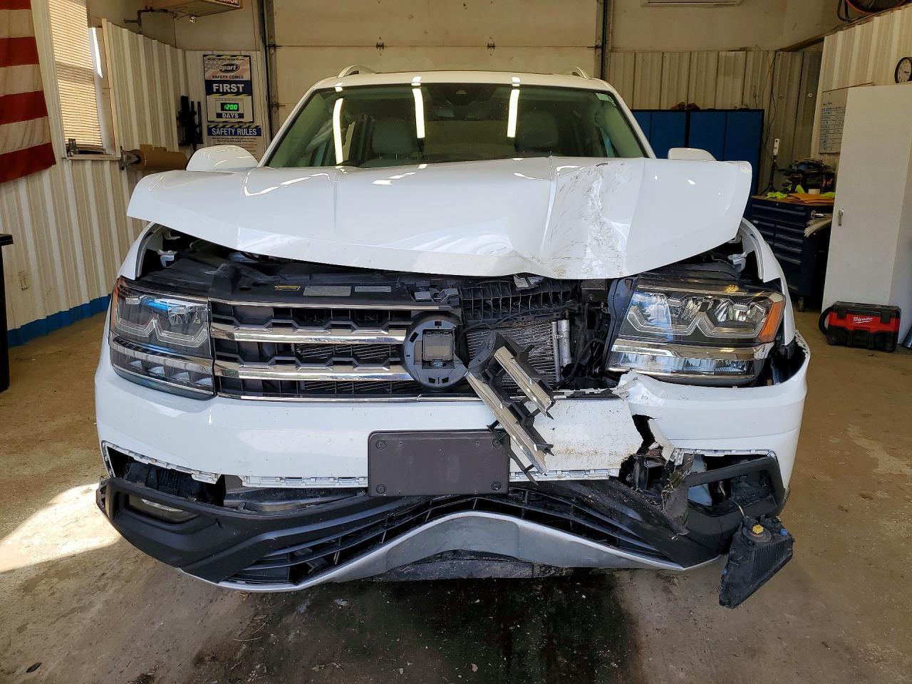 2019 Volkswagen Atlas Se - Фото 5