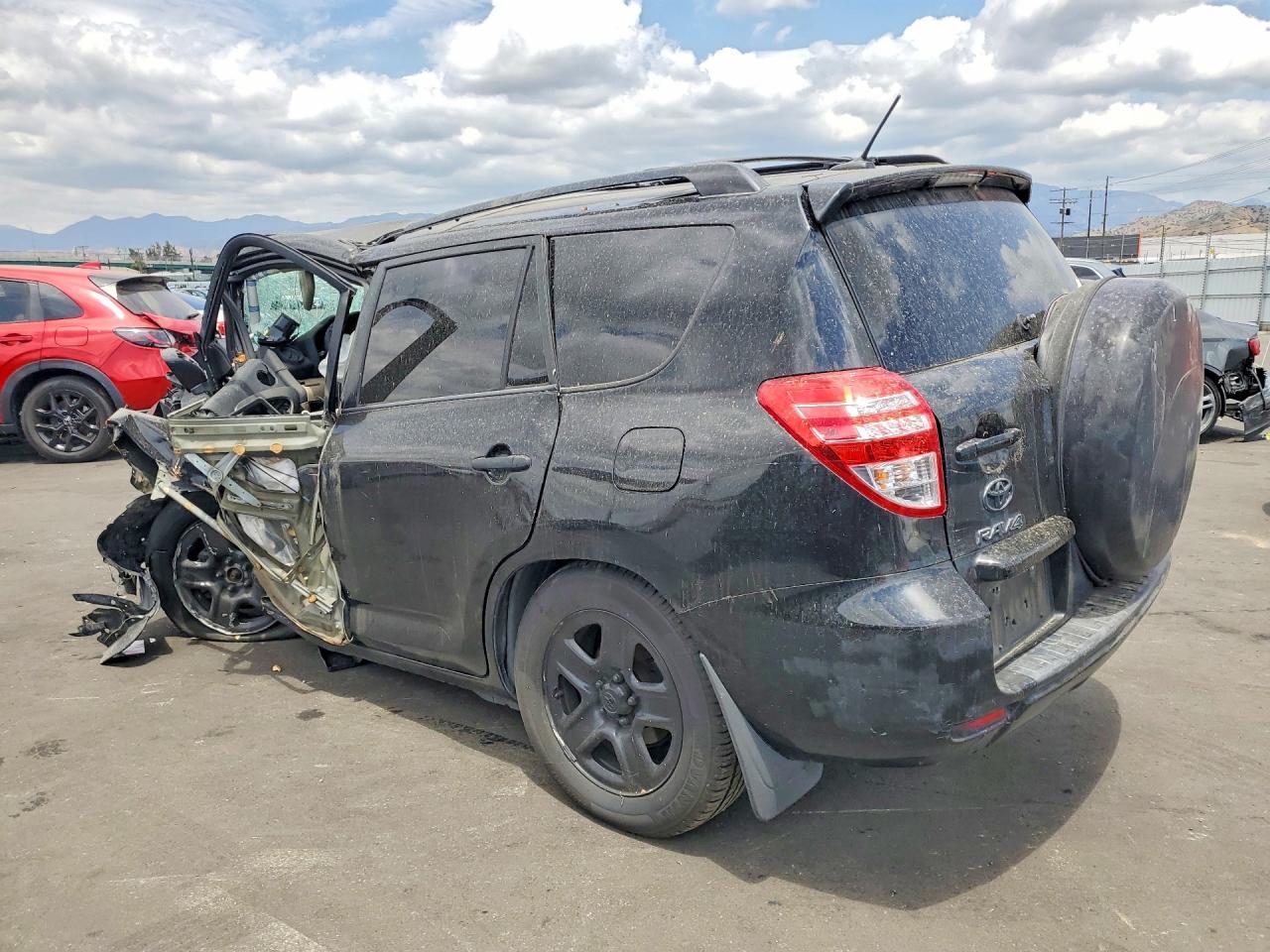 2011 Toyota Rav4 Base - Фото 2