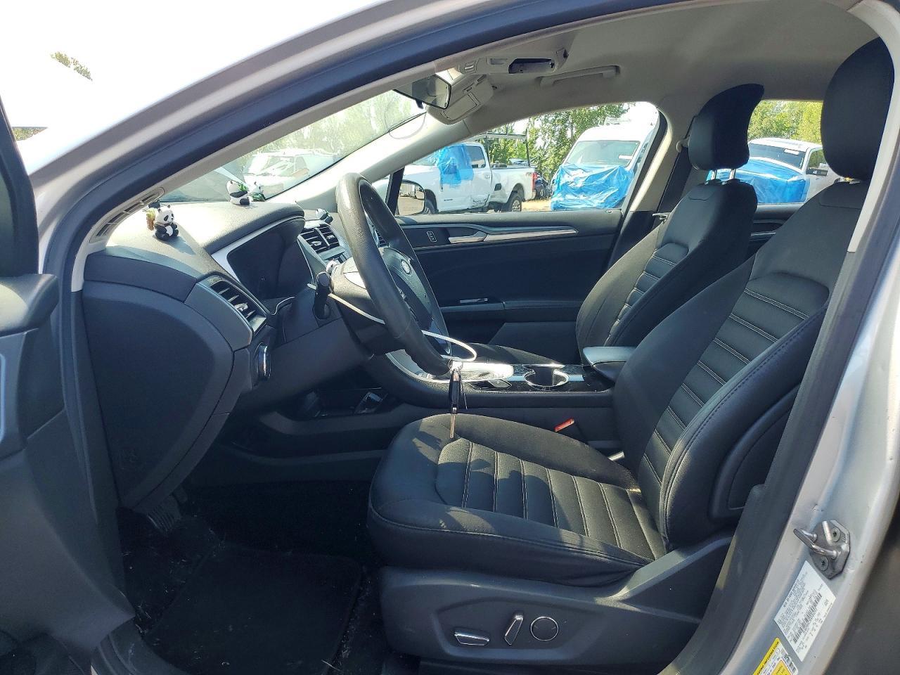 2015 Ford Fusion Se - Фото 7