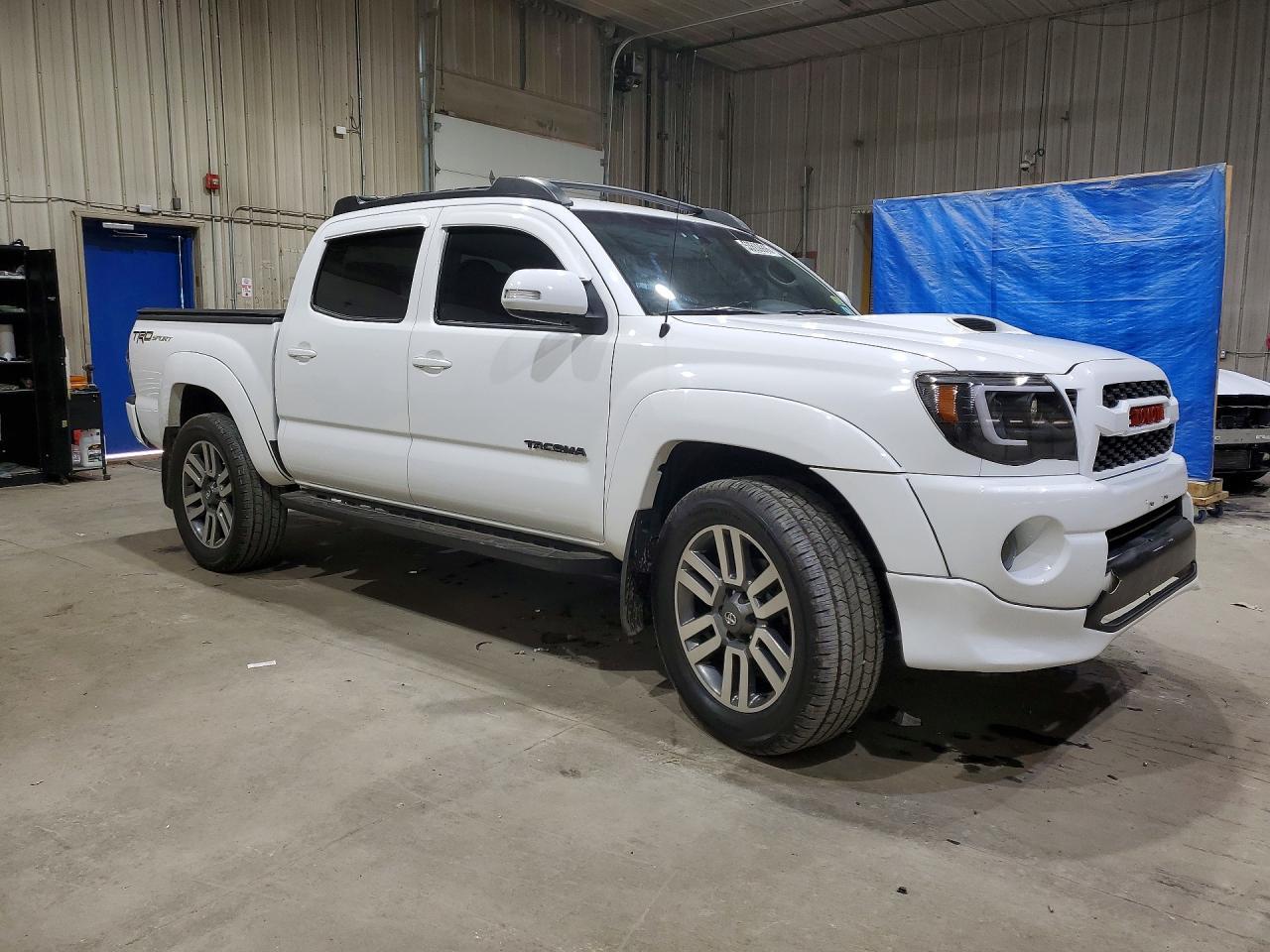 2011 Toyota Tacoma Double Cab - Фото 4