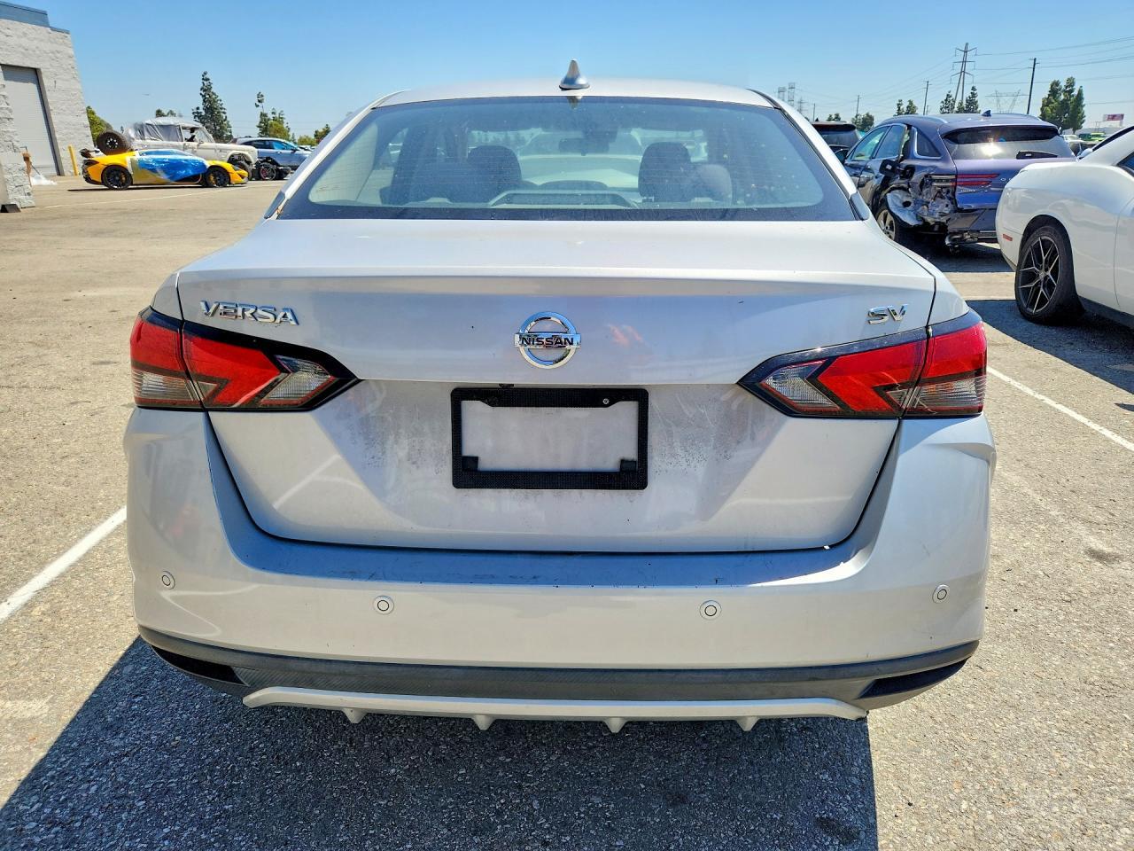 2020 Nissan Versa Sv - Фото 6