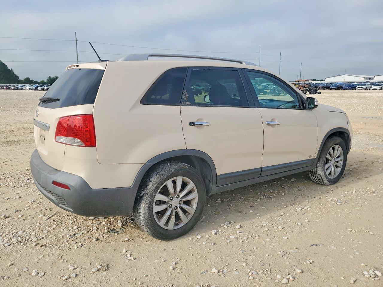 2011 Kia Sorento Lx - Фото 3