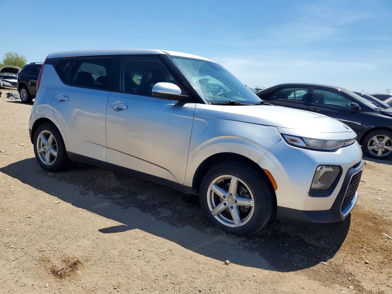 2020 Kia Soul Lx - Image 4