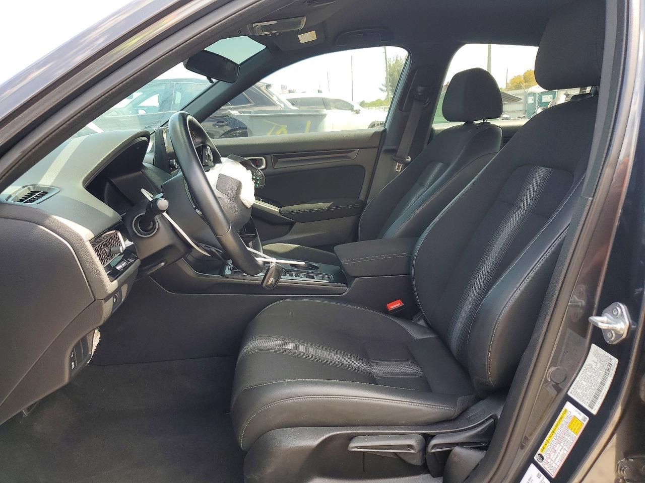 2023 Honda Civic Sport - Image 7