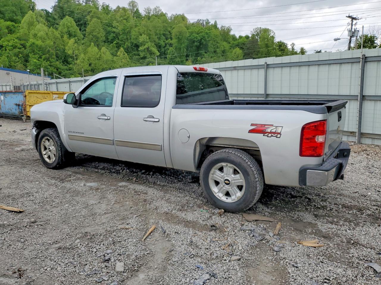2013 Chevrolet Silverado K1500 Lt - Фото 2