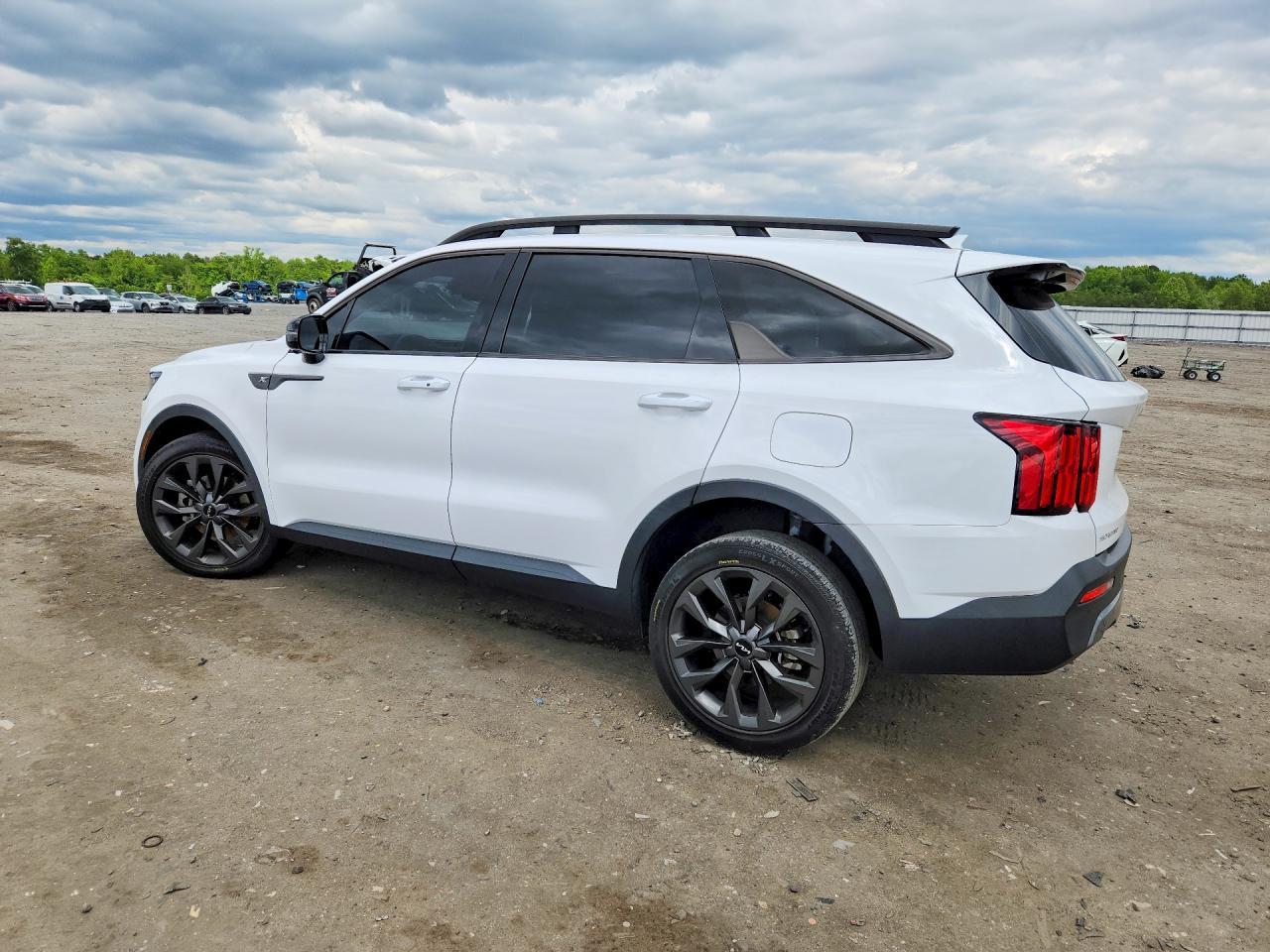 2023 Kia Sorento X-Line Sx Prestige - Фото 2