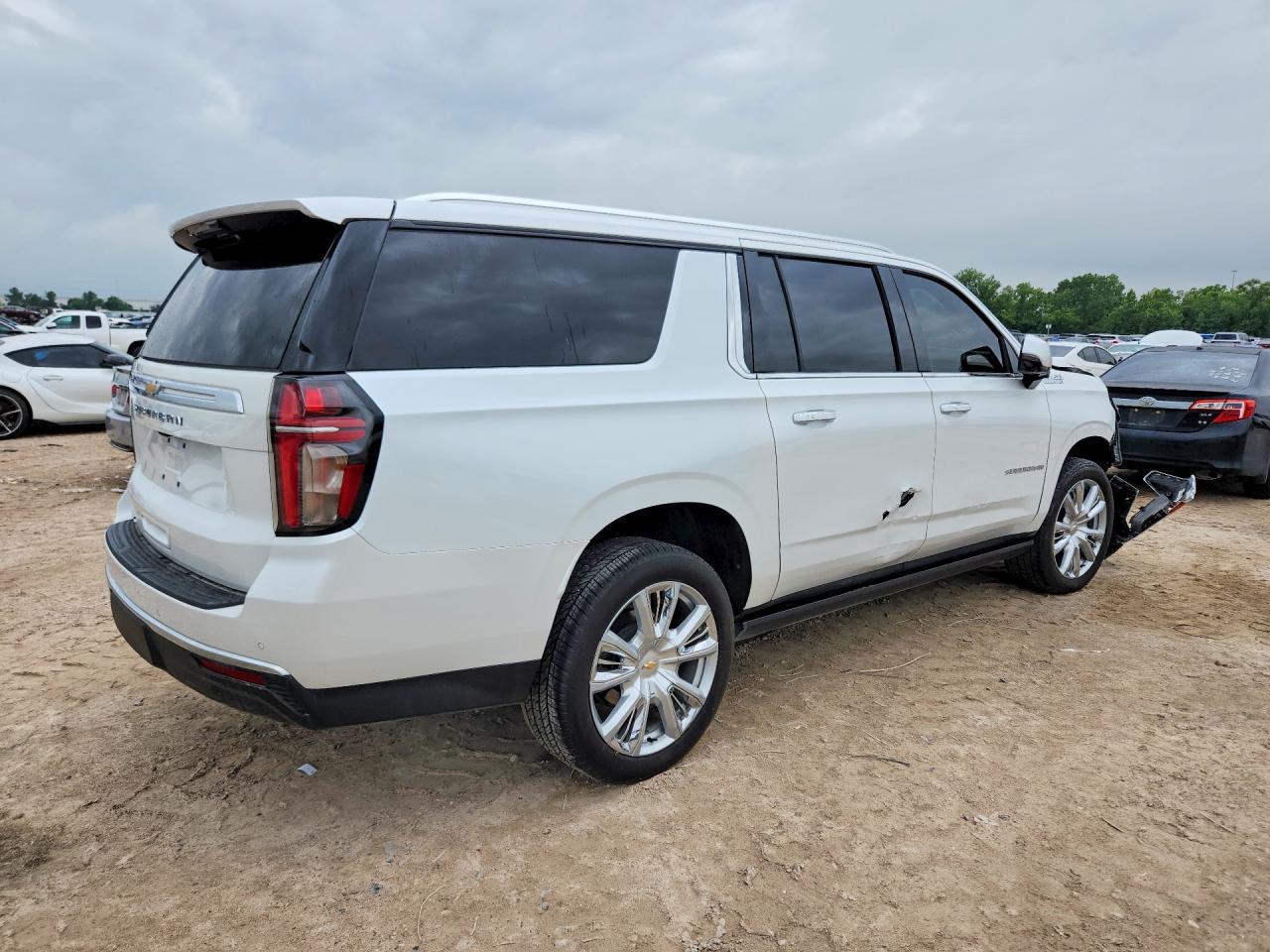 2024 Chevrolet Suburban K1500 High Country - Image 3
