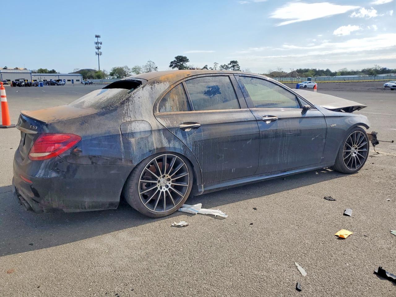 2019 Mercedes-Benz E Amg 53 4Matic - Image 3