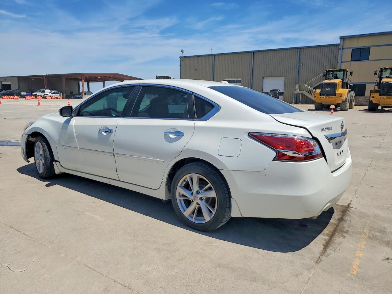 2015 Nissan Altima 2.5 Sv - Фото 2