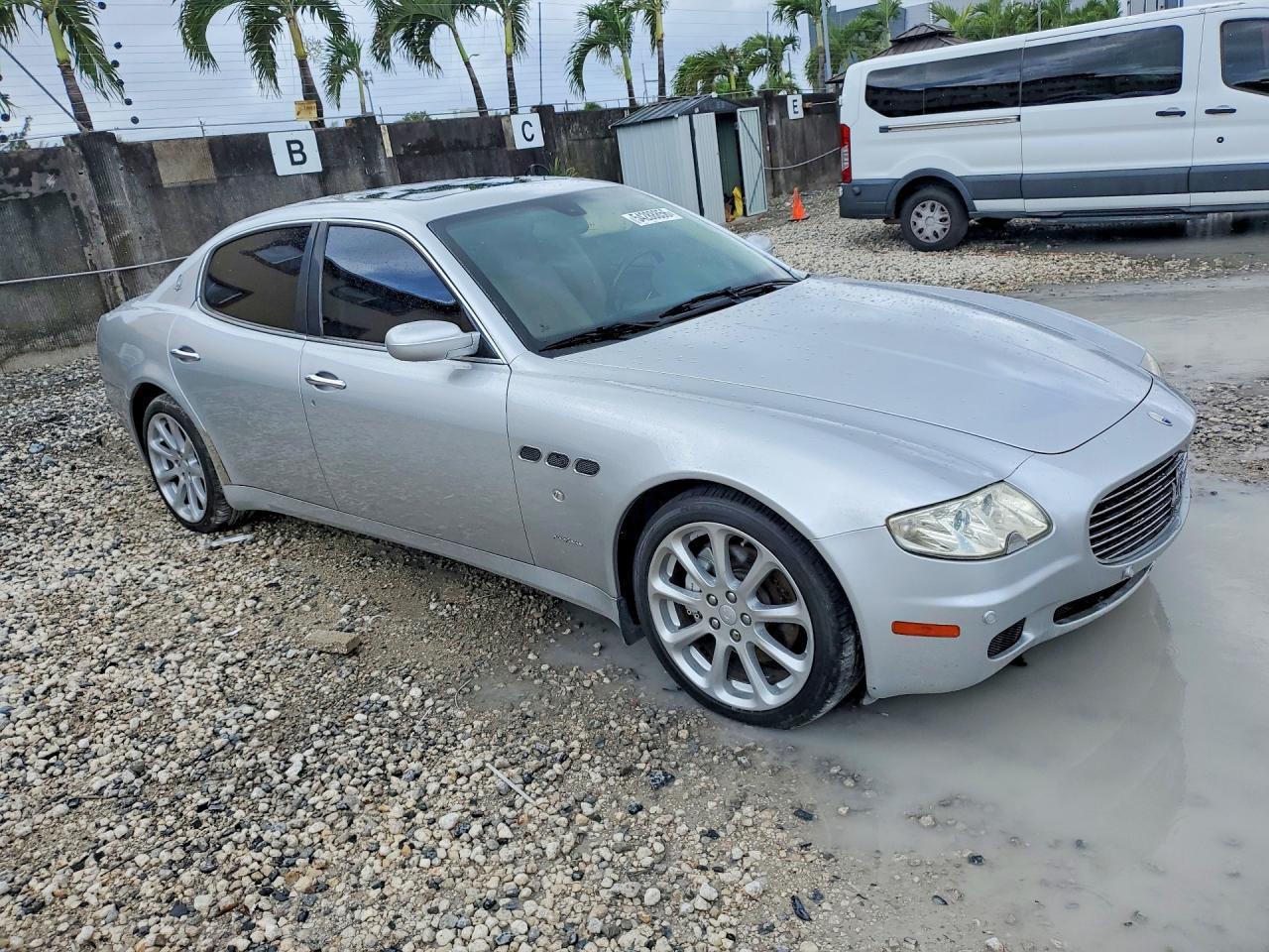 2008 Maserati Quattroporte M139 - Фото 4
