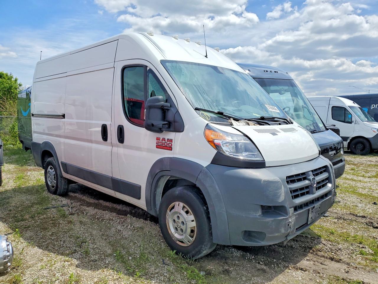 2015 Ram Promaster 2500 Delivery Van - Фото 4