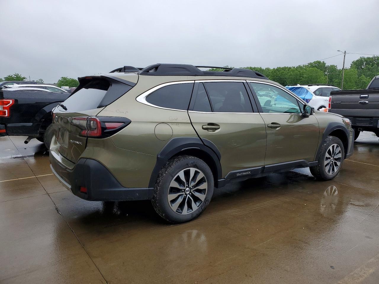 2025 Subaru Outback Limited - Image 3