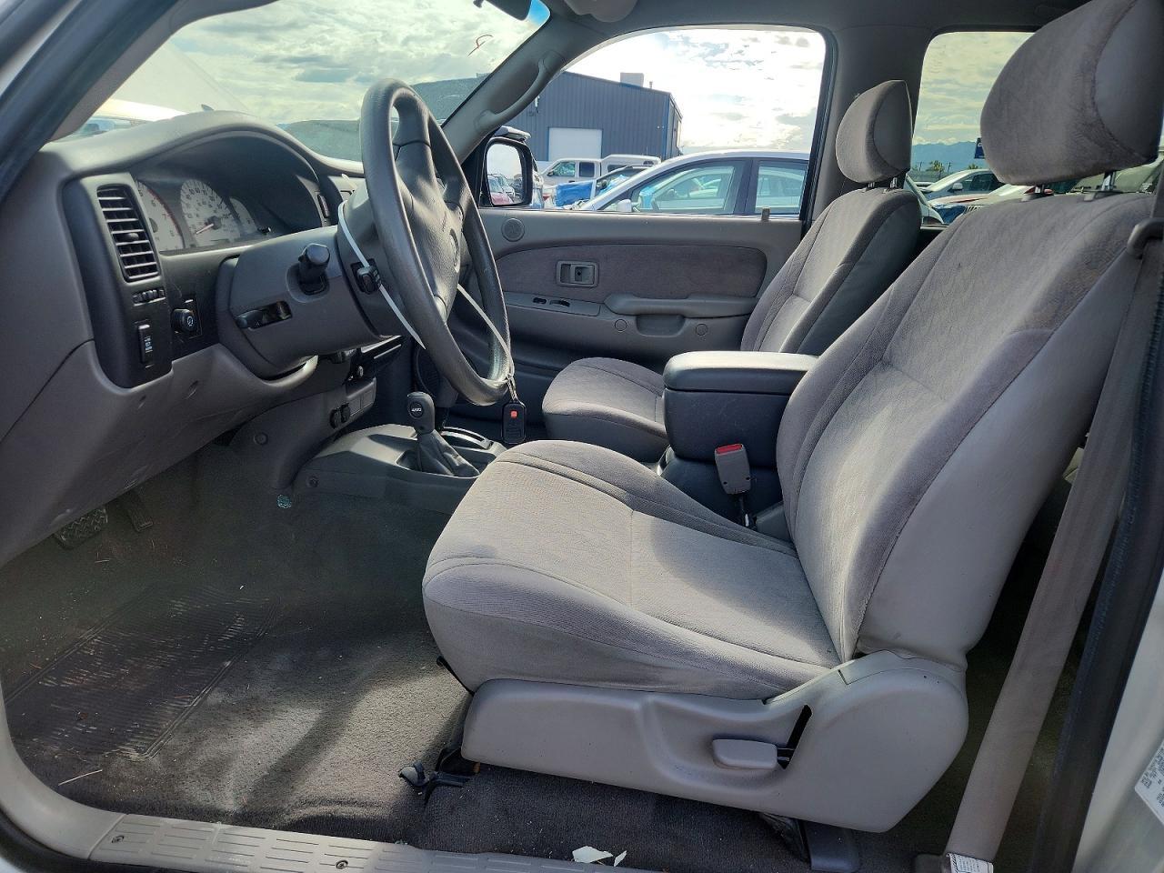 2003 Toyota Tacoma Deluxe - Фото 7