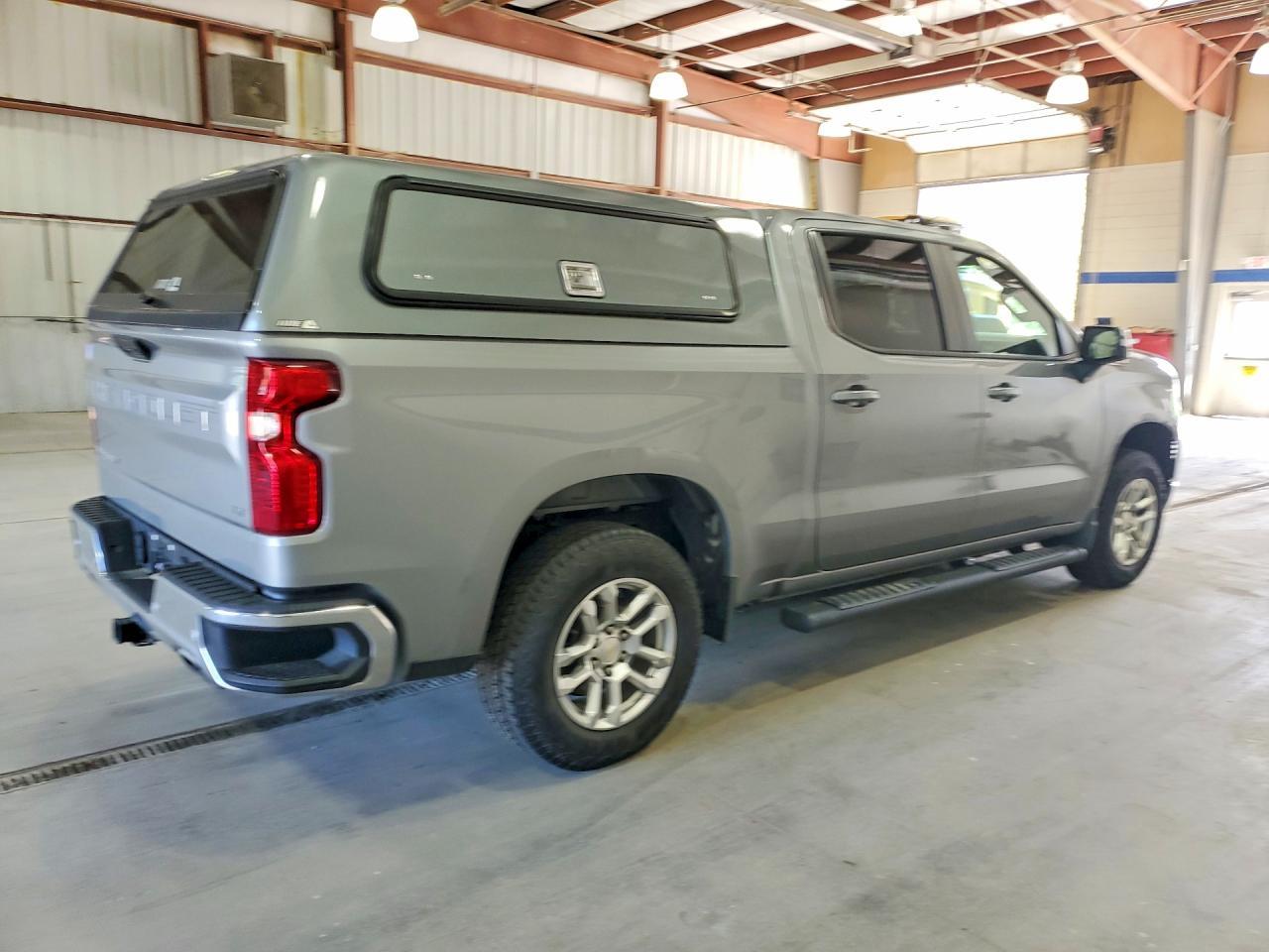 2023 Chevrolet 1500 Silverado - Image 3