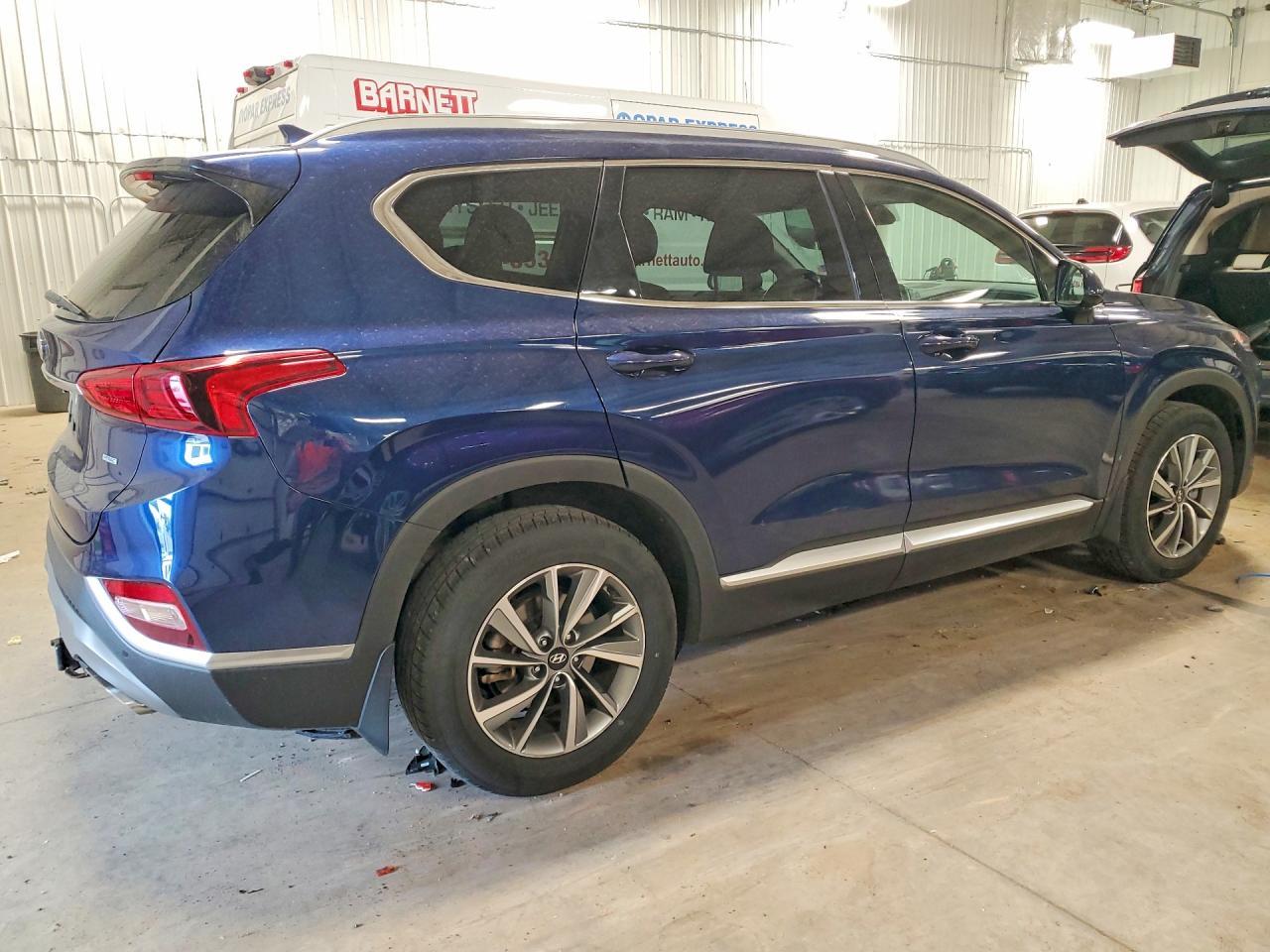 2020 Hyundai Santa Fe Sel - Image 3