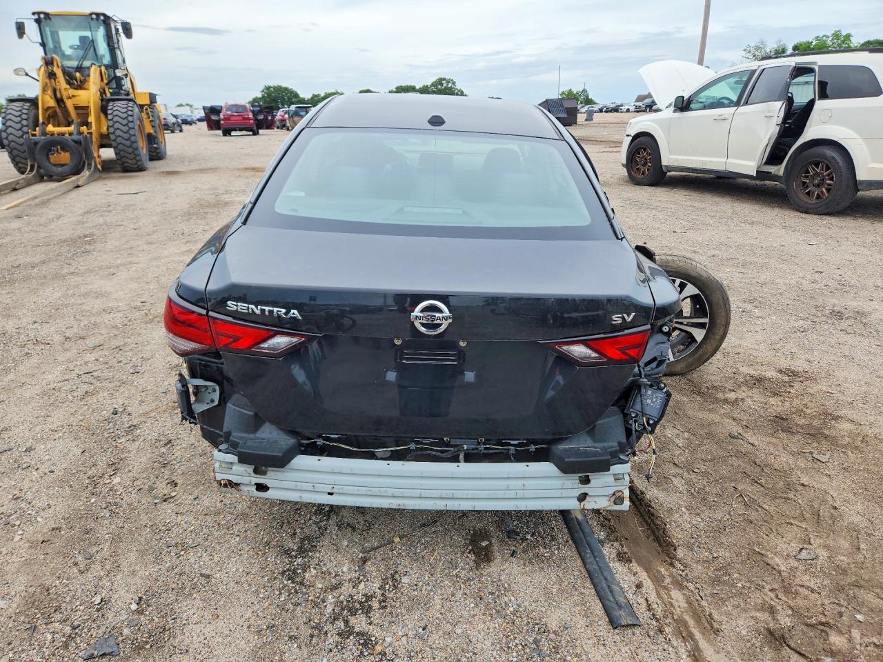2021 Nissan Sentra - Фото 6