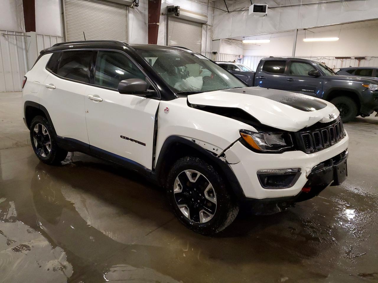 2018 Jeep Compass Trailhawk - Фото 4