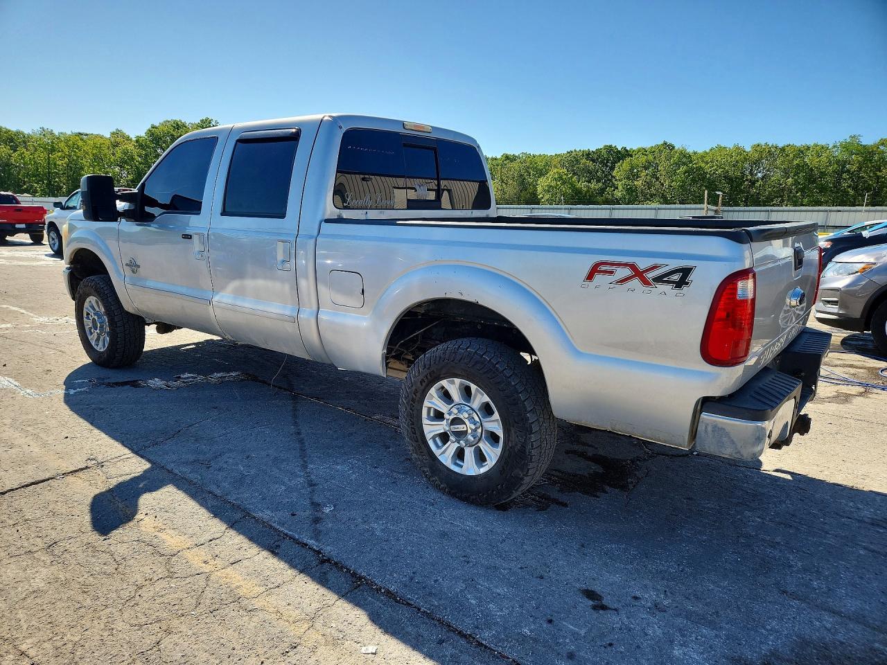 2013 Ford F250 Super Duty - Image 2