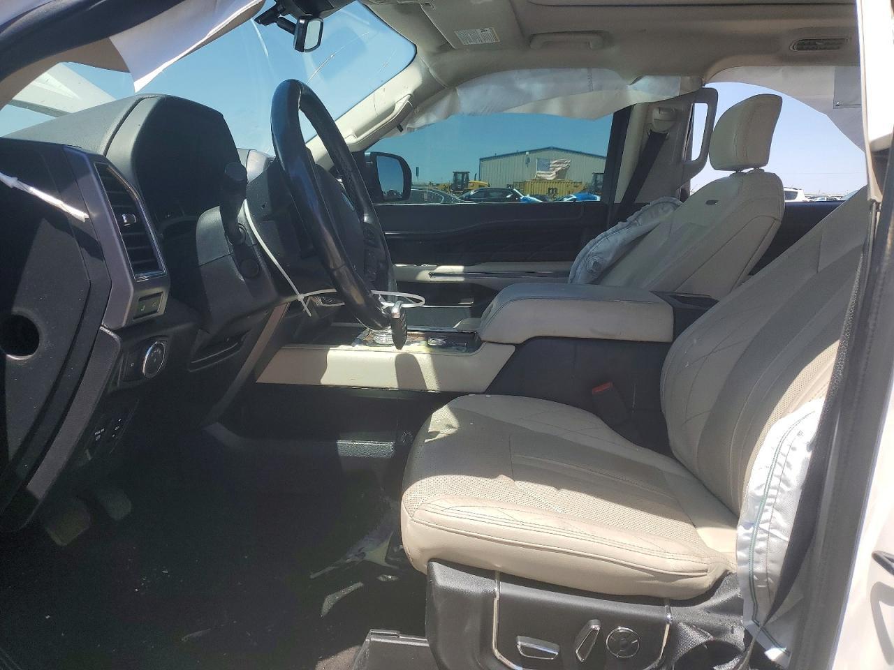2018 Ford Expedition Platinum - Image 7