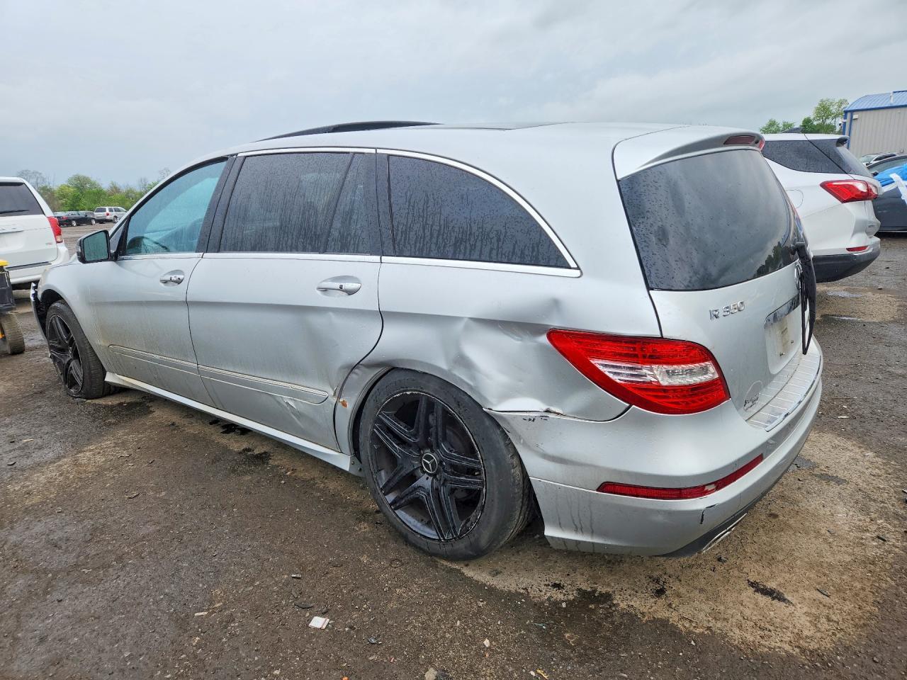 2011 Mercedes-Benz R 350 4Matic - Фото 2