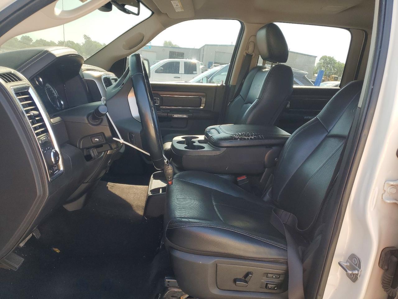 2018 Ram 1500 Laramie - Фото 7