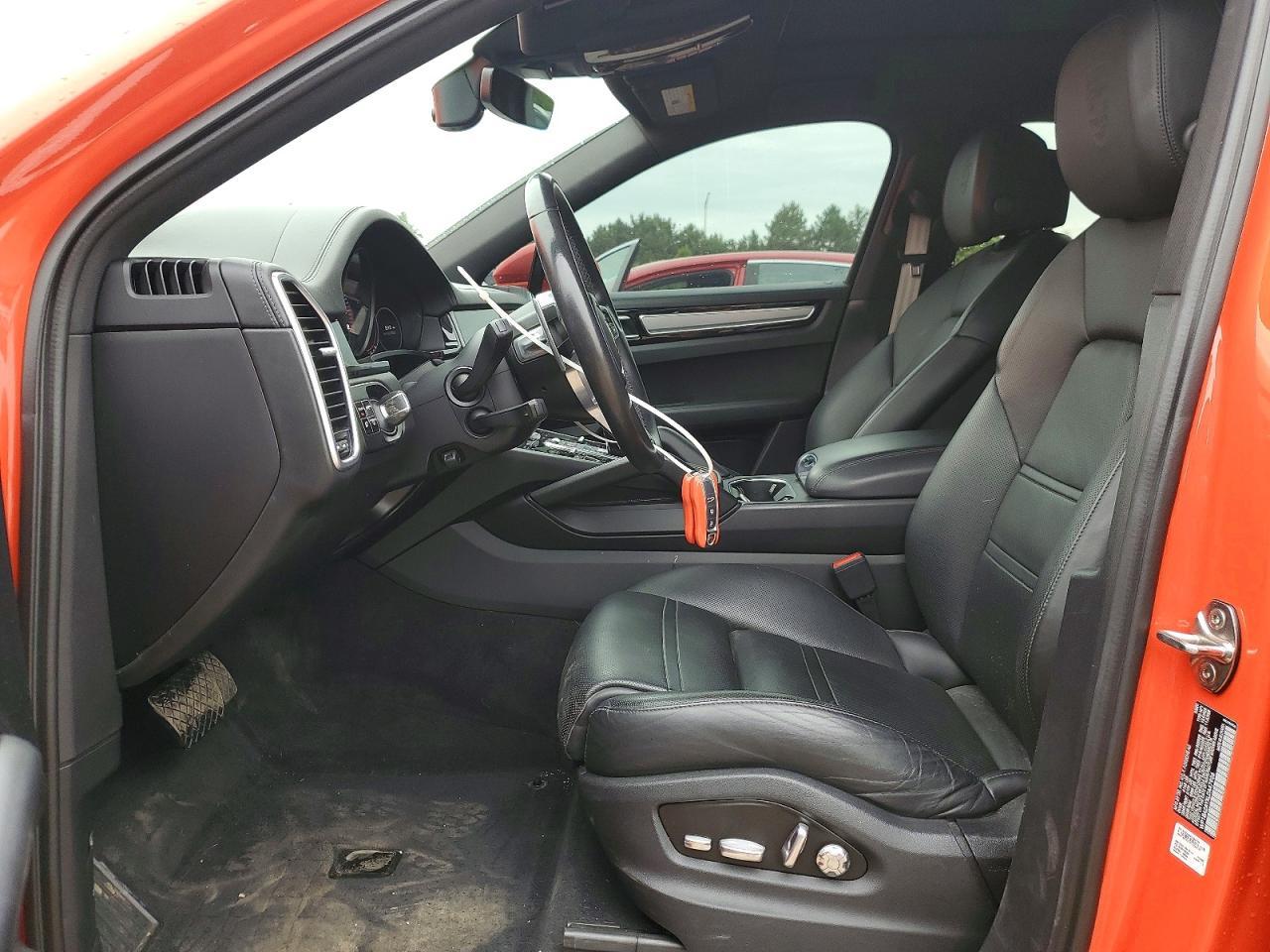 2020 Porsche Cayenne Coupe - Фото 7