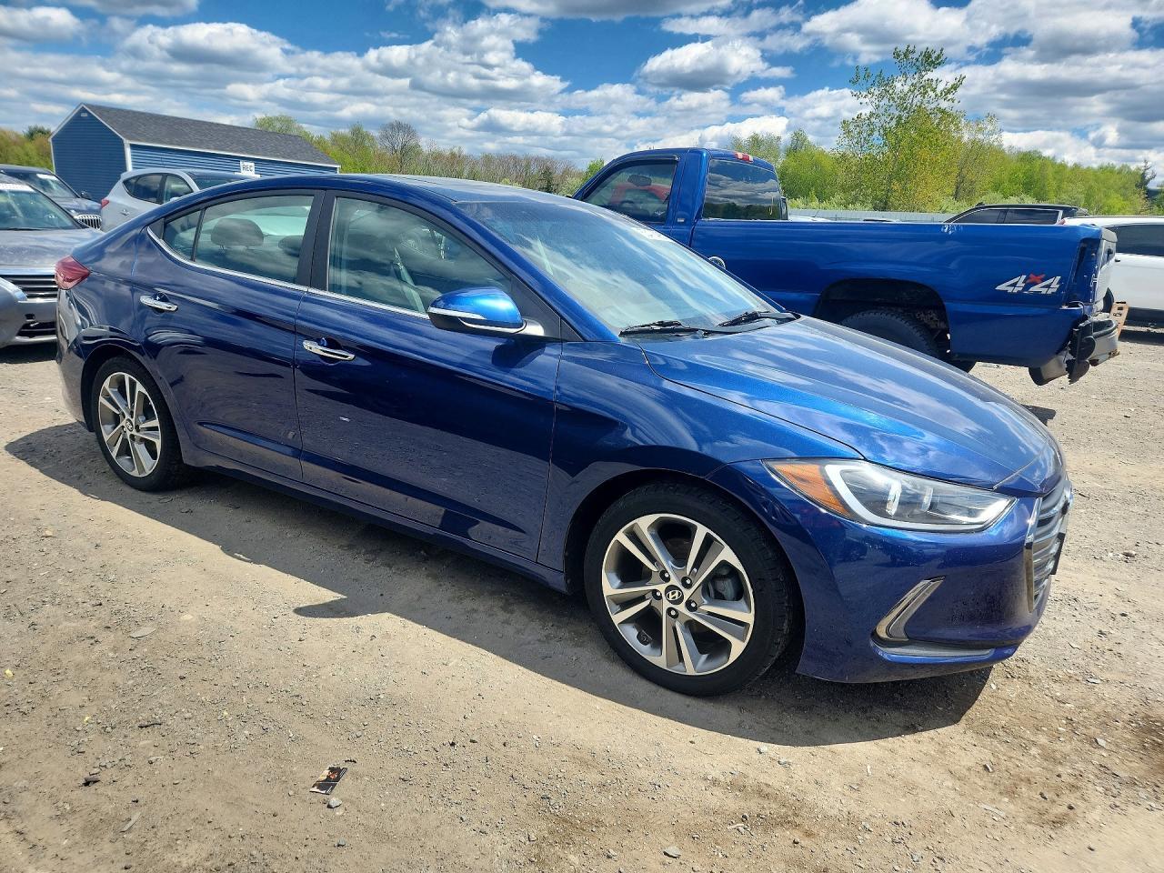2017 Hyundai Elantra Limited - Image 4