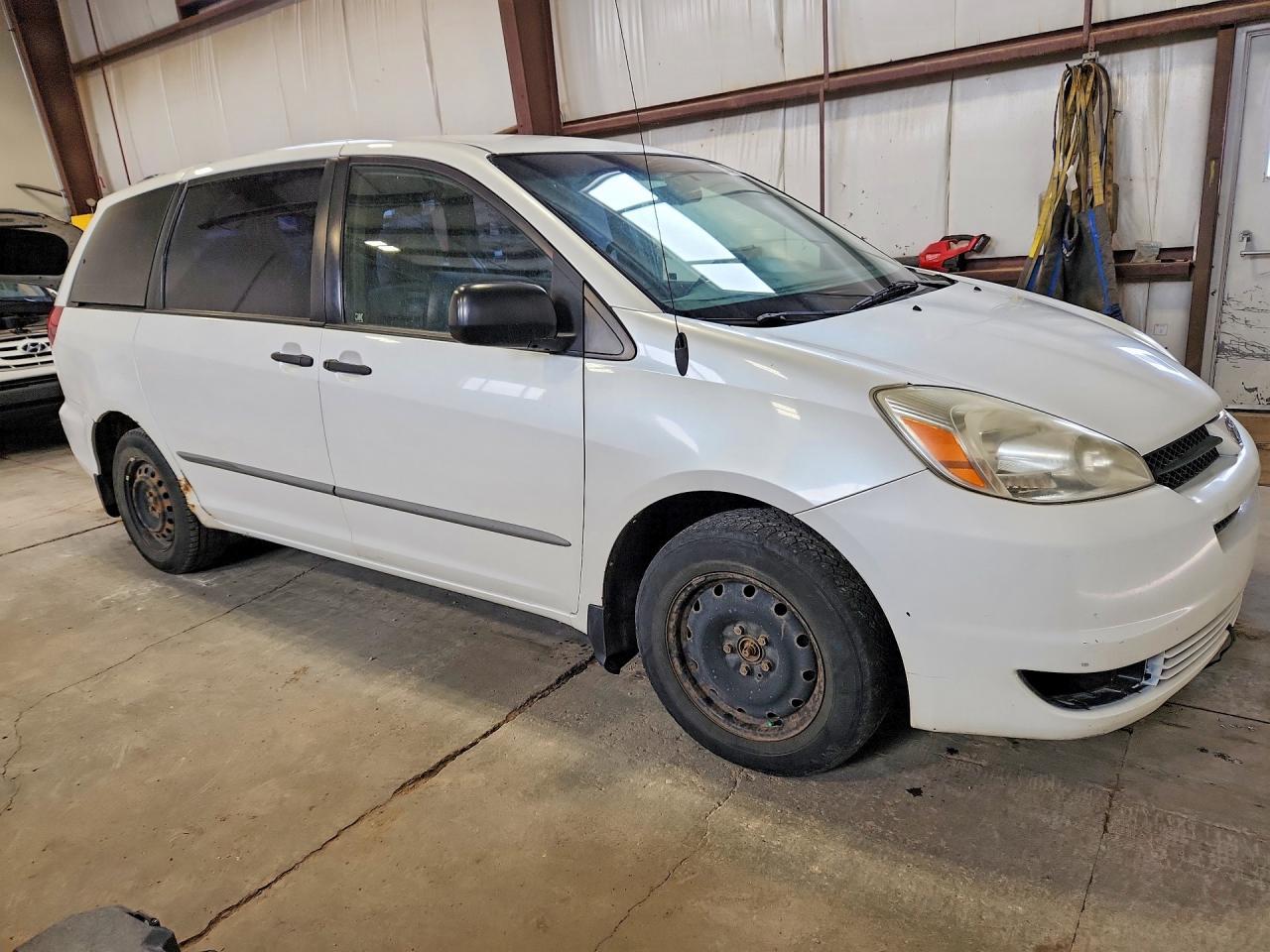 2005 Toyota Sienna Ce - Image 4