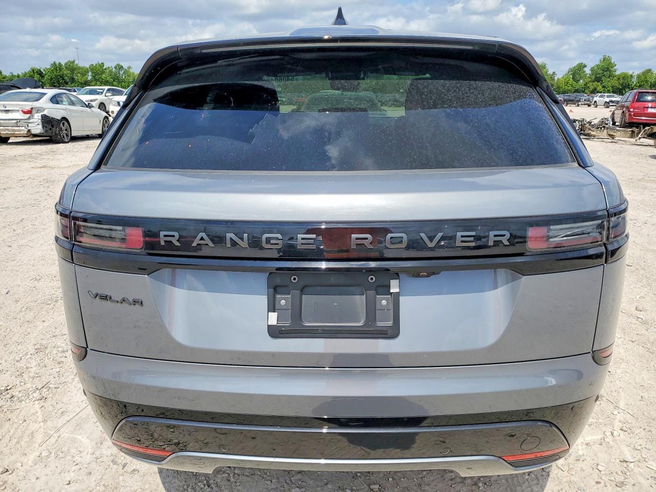 2026 Land Rover Range Rover Velar Dynamic Se - Image 6