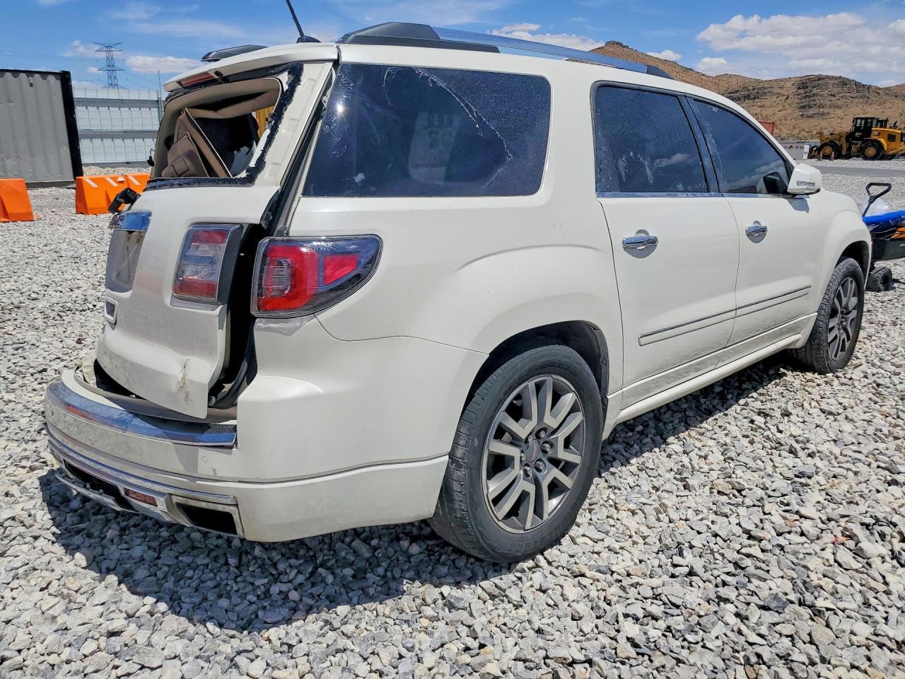 2014 GMC Acadia Denali - Фото 3