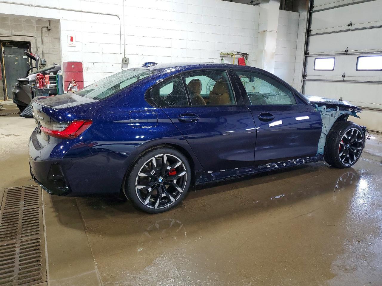 2026 BMW M340Xi - Фото 3