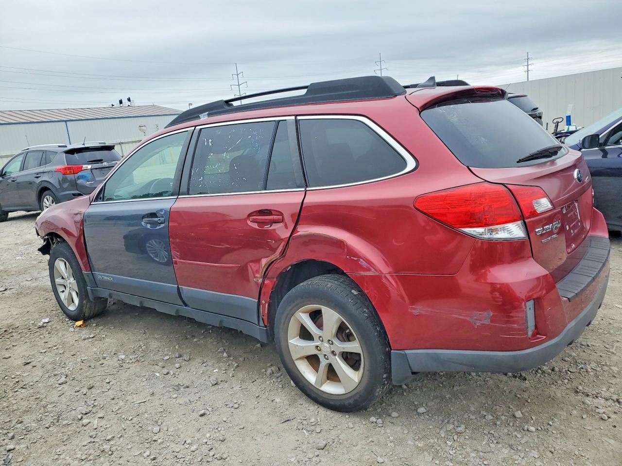 2014 Subaru Outback 2.5I Limited - Image 2
