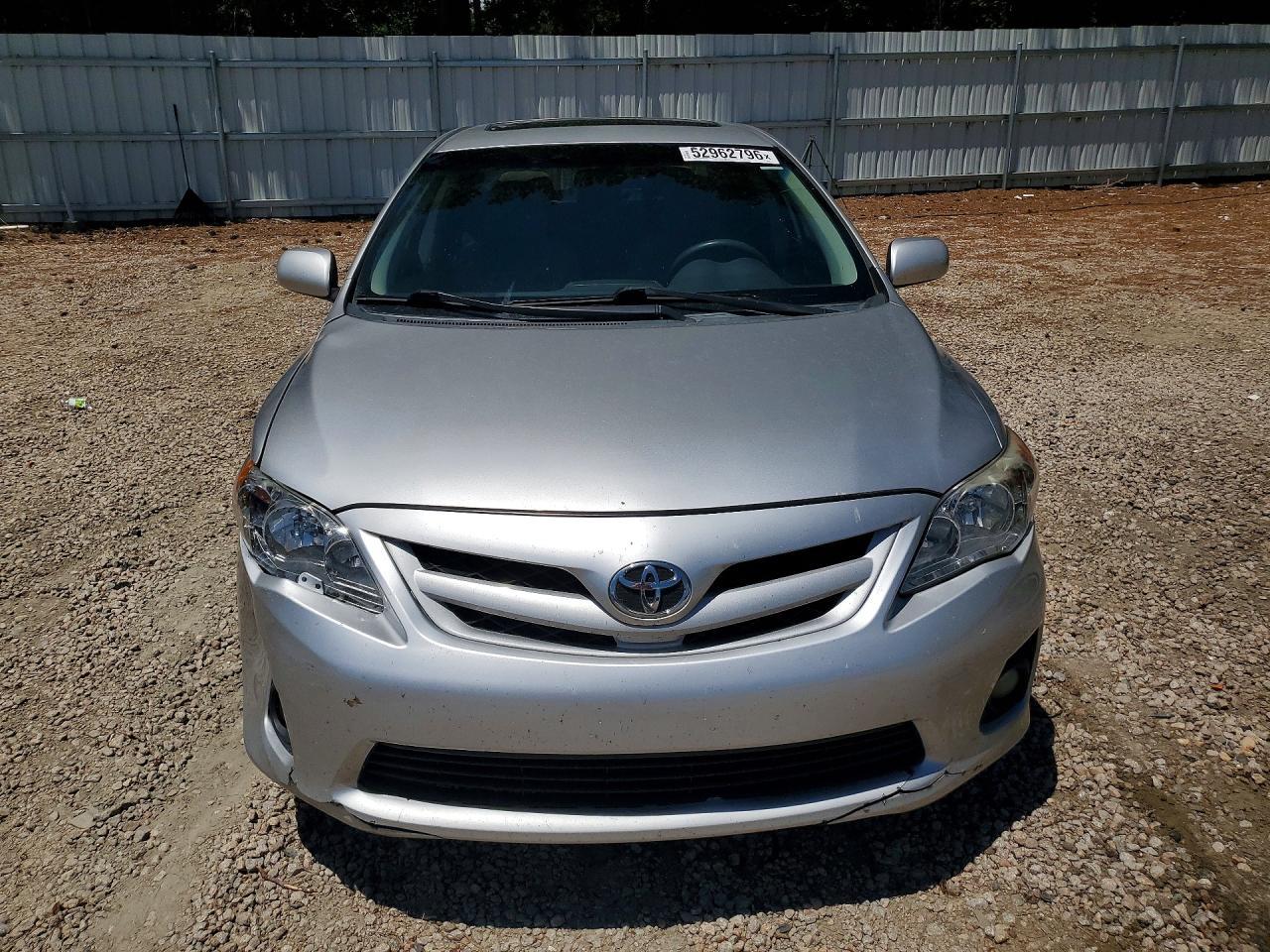 2011 Toyota Corolla Le - Фото 5