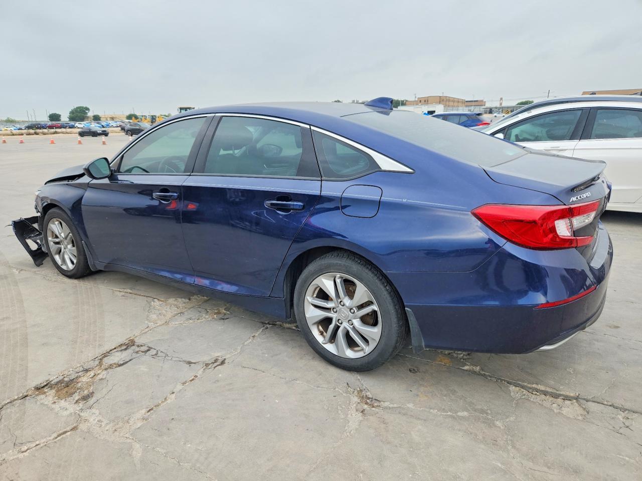 2018 Honda Accord Lx - Фото 2