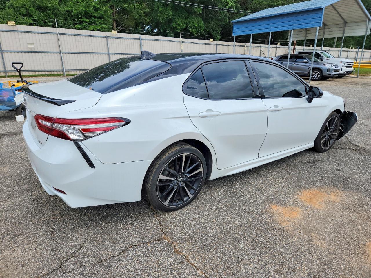 2019 Toyota Camry Xse V6 - Фото 3