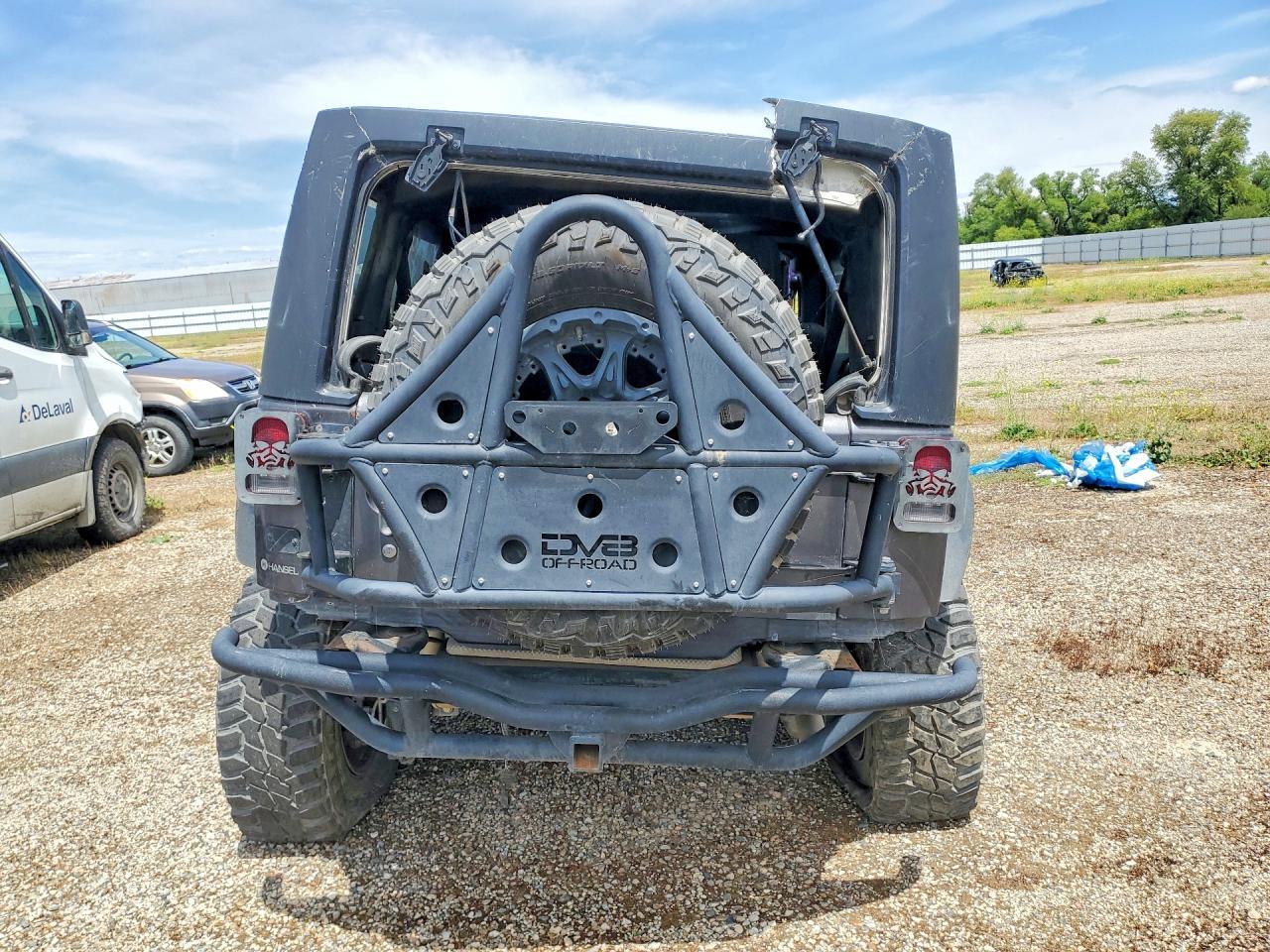 2016 Jeep Wrangler Unlimited Rubicon - Фото 6