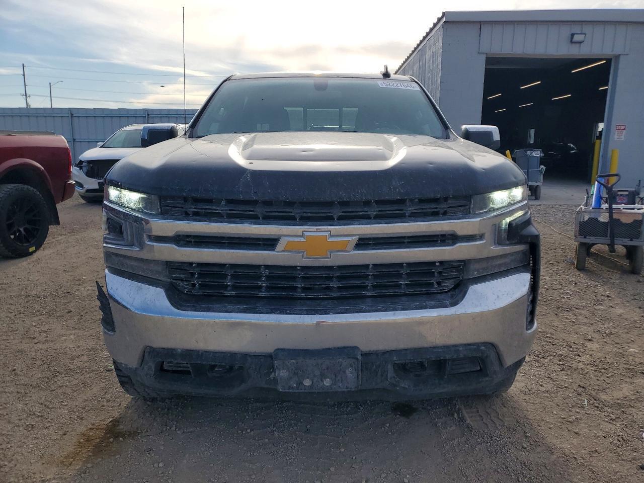2022 Chevrolet Silverado Ltd K1500 Lt - Image 5