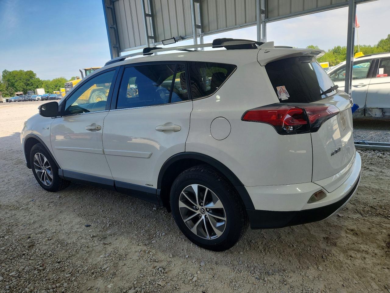 2016 Toyota Rav4 Hv Xle - Фото 2