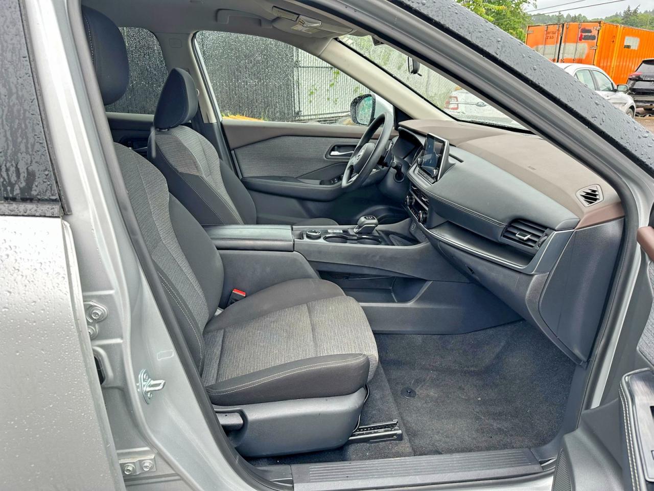 2023 Nissan Rogue Sv - Фото 5