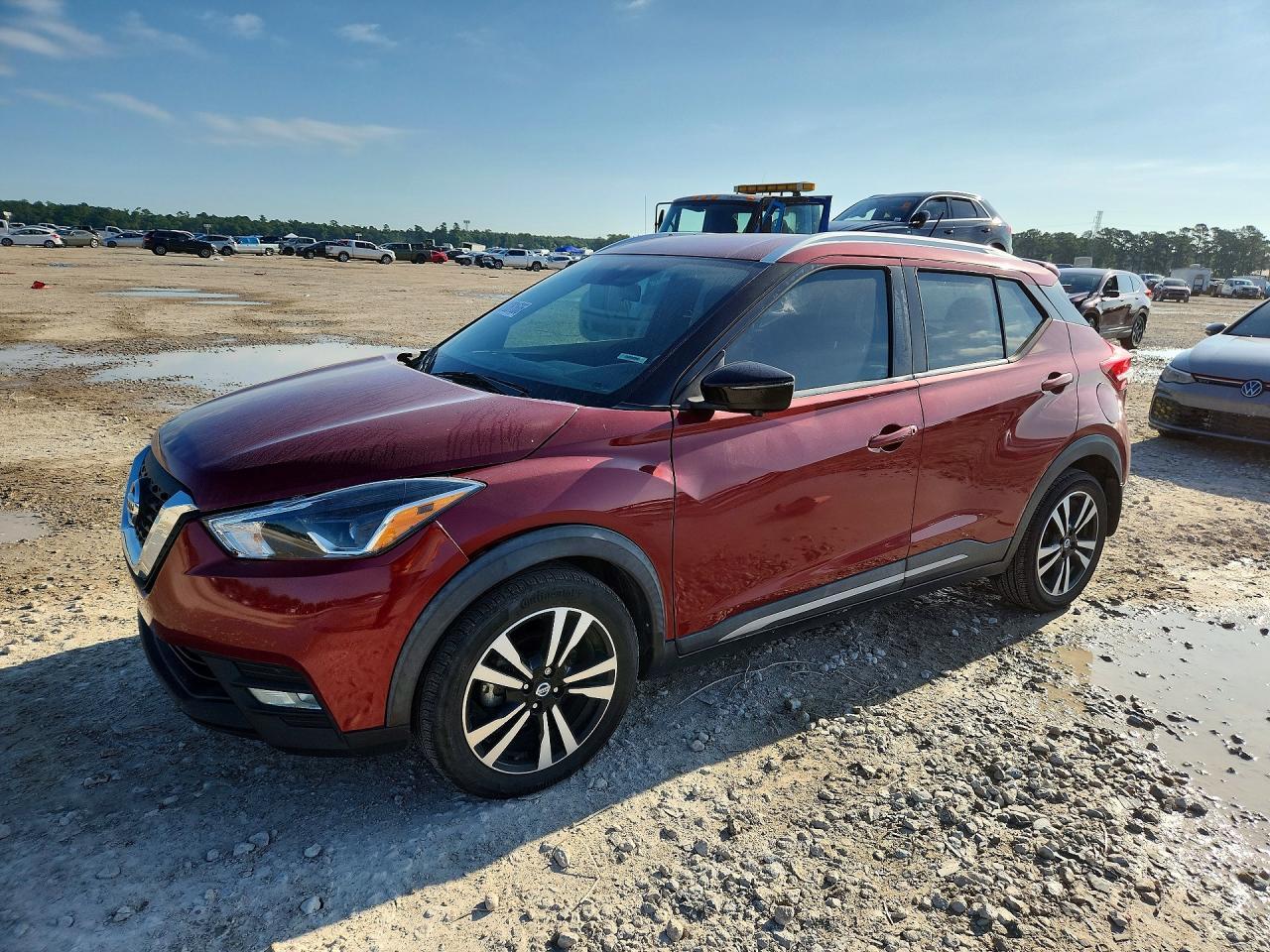 2020 Nissan Kicks Sr