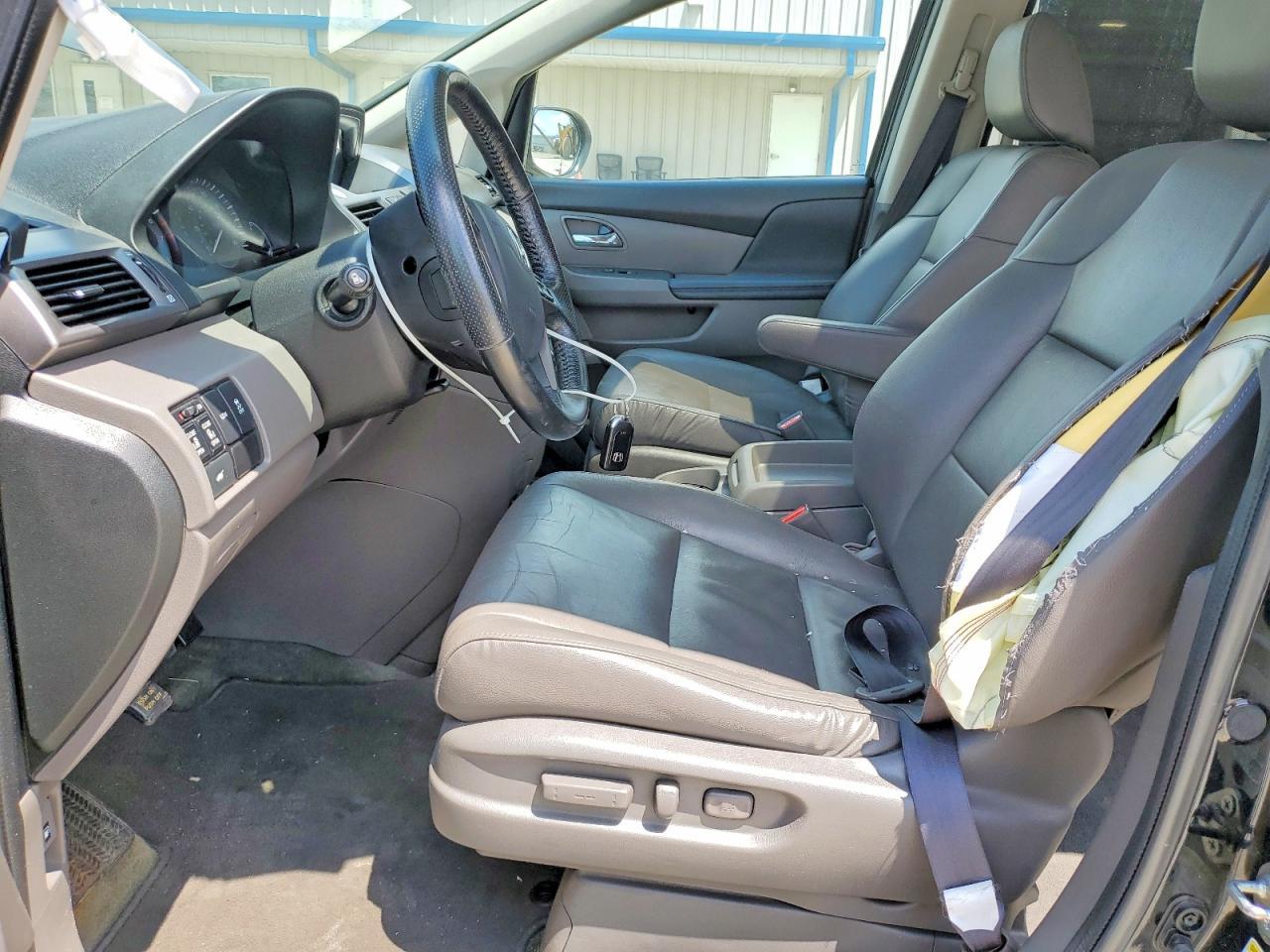 2015 Honda Odyssey - Фото 7