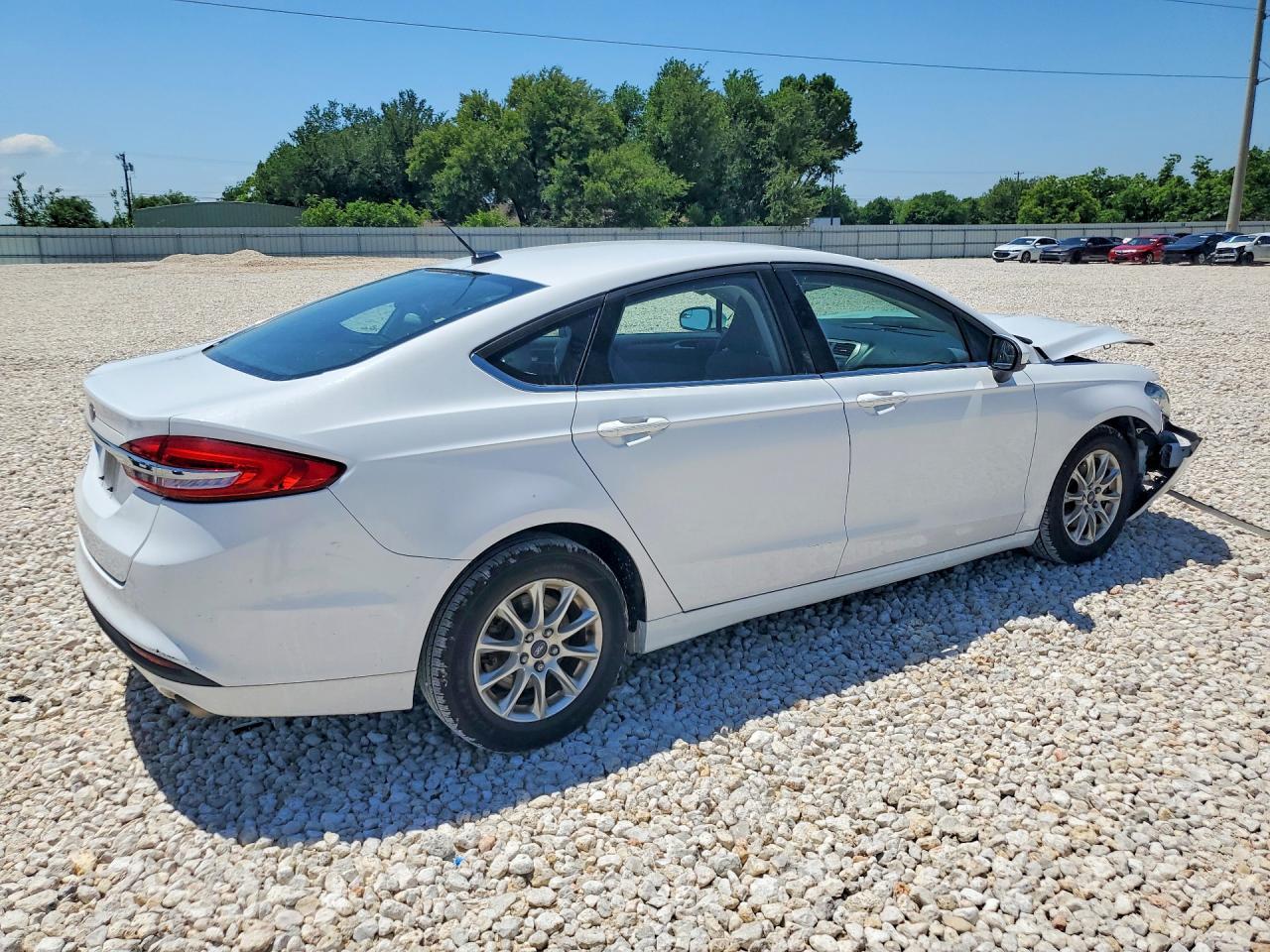 2017 Ford Fusion S - Image 3