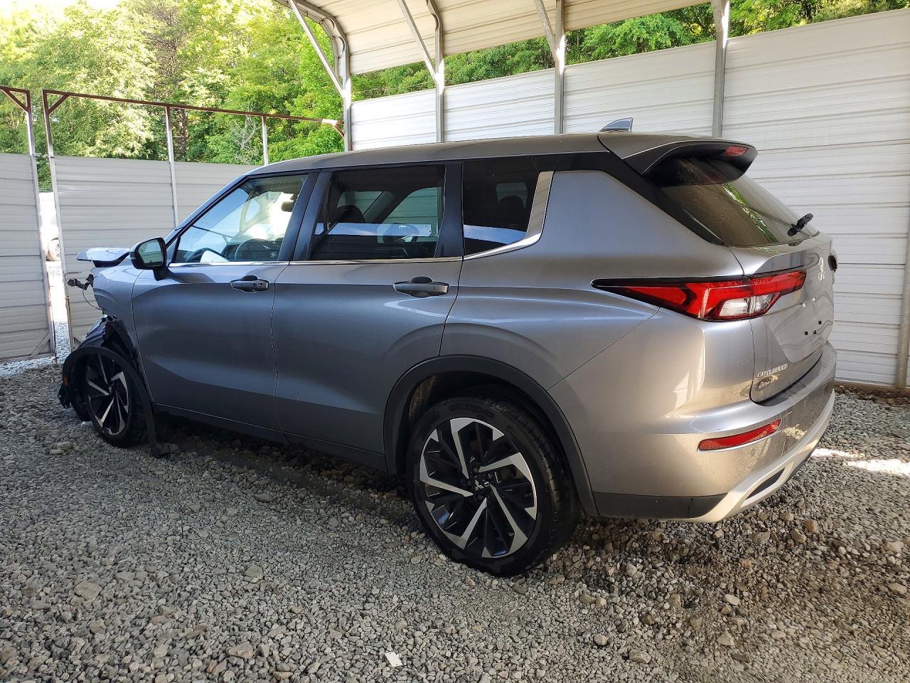 2022 Mitsubishi Outlander Se - Фото 2