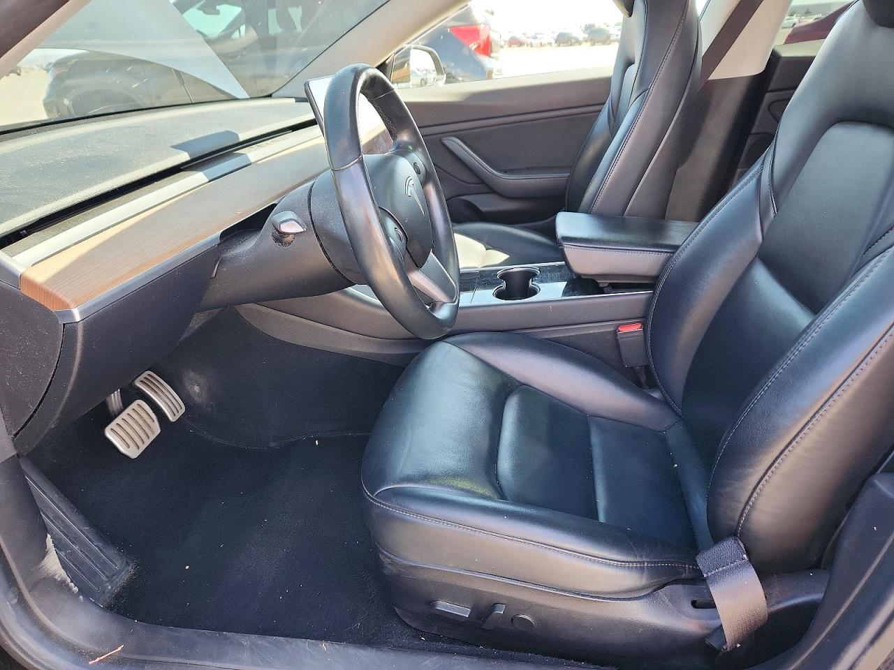 2019 Tesla Model 3 - Image 7